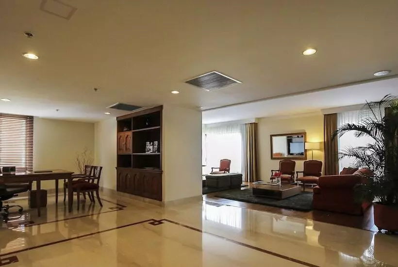 プレジデントスイートルーム, Intercontinental Cali By Ihg