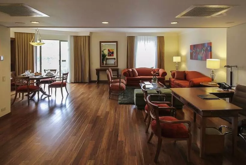 クラシックルーム, Intercontinental Cali By Ihg