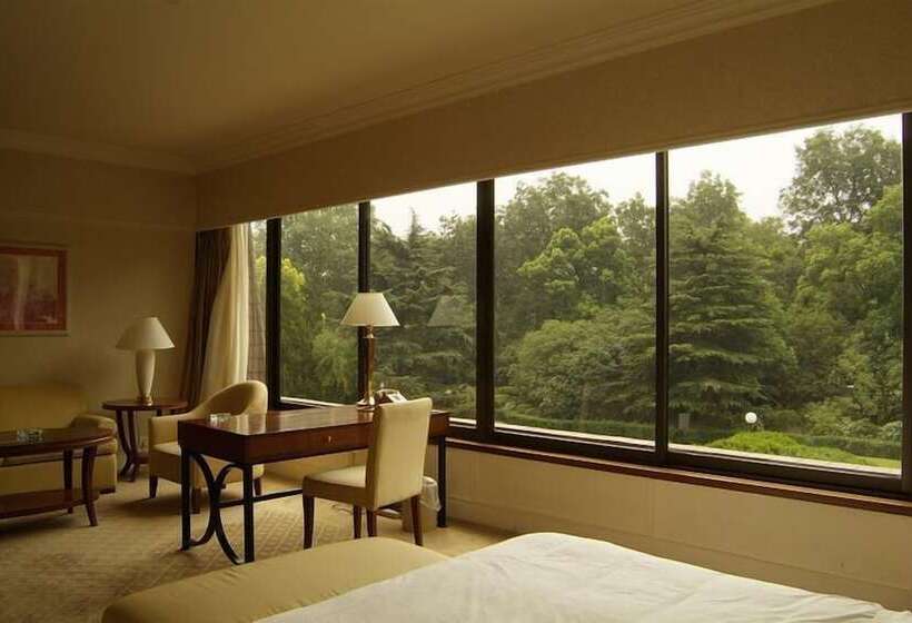 Quarto superior vista jardim, Cypress Hotel Jin Jiang Shanghai