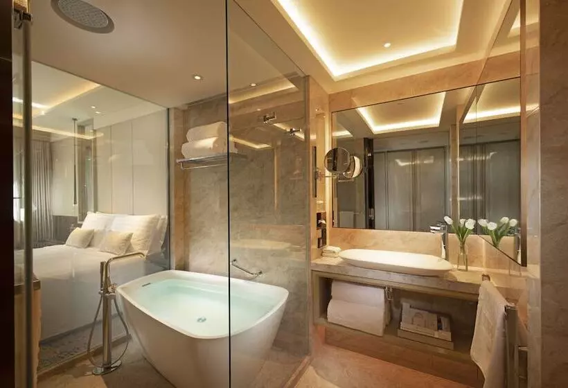 Executive-huone, Kempinski Hotel Beijing Yansha Center