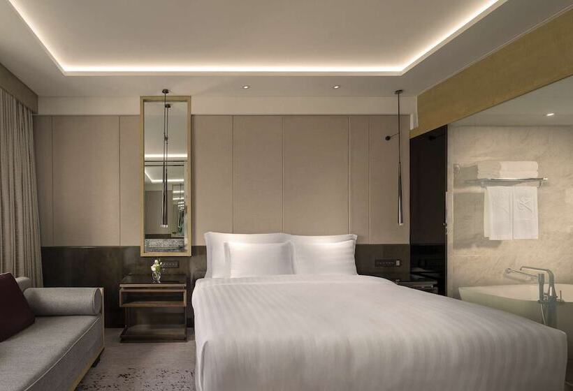 Executive Szoba, Kempinski Hotel Beijing Yansha Center