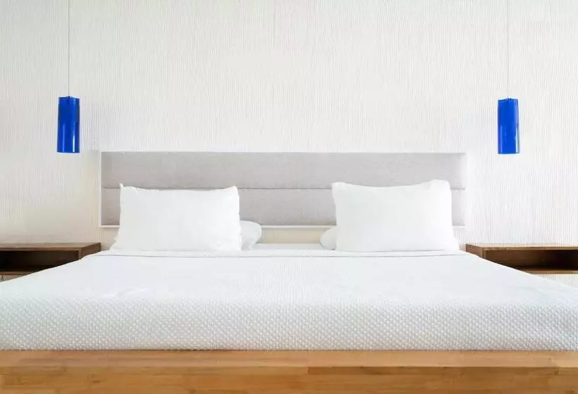 Premium-huone Puutarhanäkymä, La Mariposa