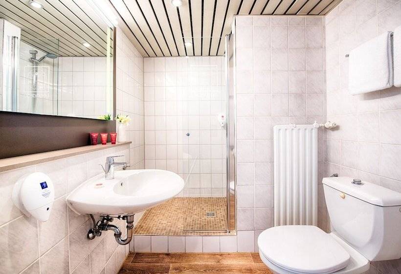 اتاق سوپریور, Leonardo Hotel Hamburg City Nord