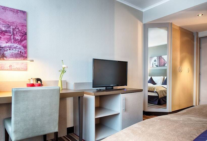 اتاق سوپریور, Leonardo Hotel Hamburg City Nord