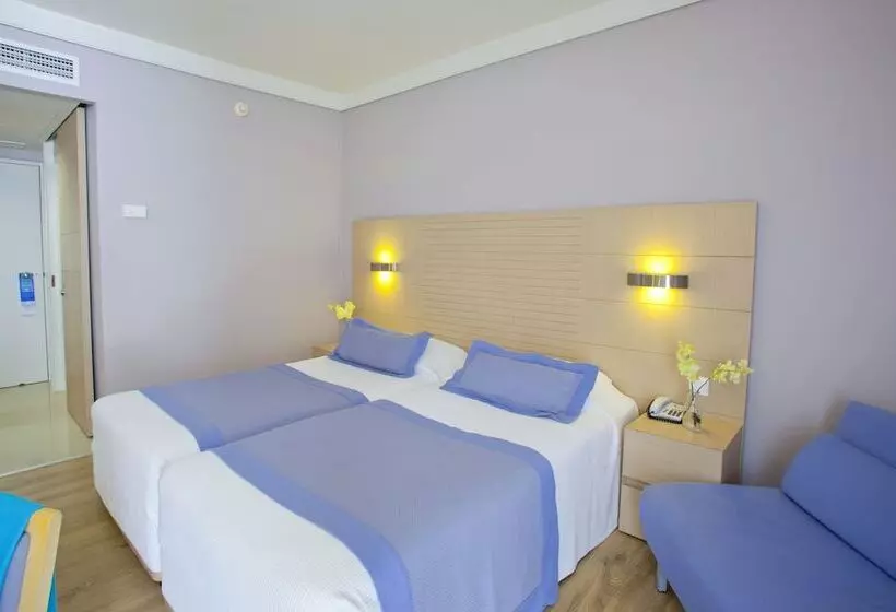 Chambre Standard Vue Mer Latérale, Louis Ledra Beach