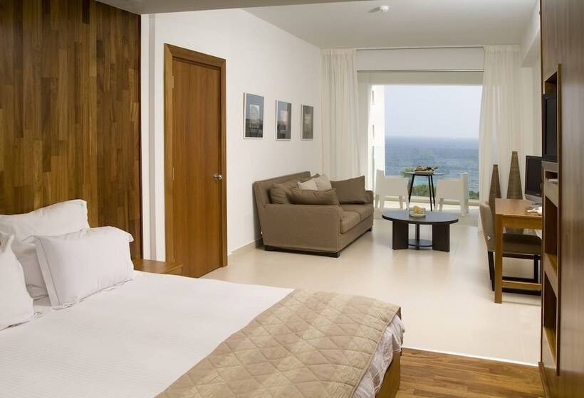 Номер Стандарт Вид на Море, Napa Mermaid Hotel & Suites