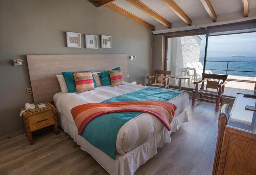 Suíte Júnior com Sacada, Oceanic