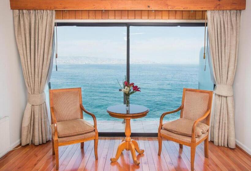 バルコニー付きジュニアスイート, Oceanic