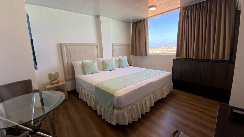 スタンダードルーム, On Vacation Blue Tone