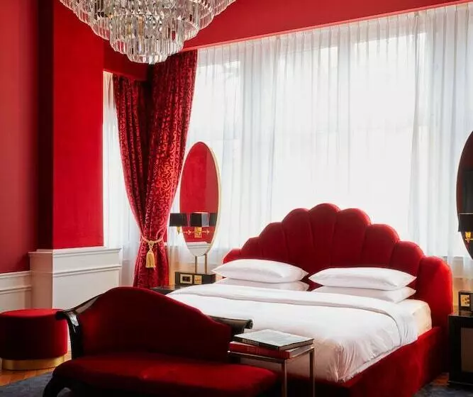 Deluxe Zimmer, Provocateur Berlin, A Member Of Design Hotels