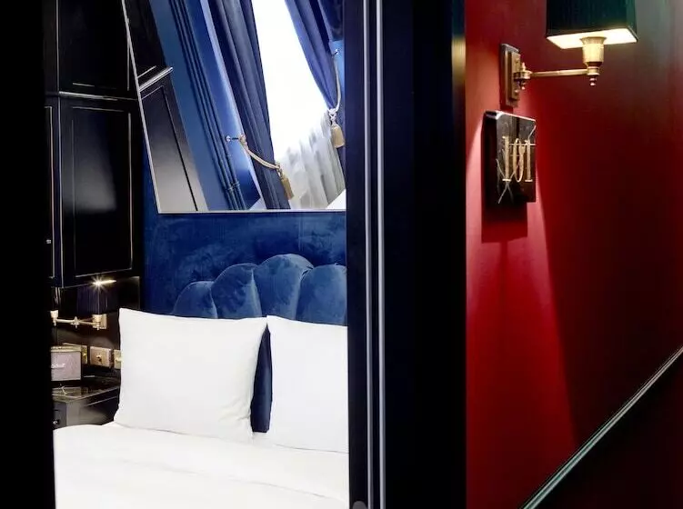 Basis Zimmer, Provocateur Berlin, A Member Of Design Hotels