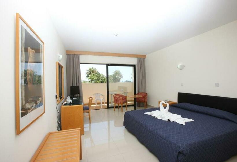 חדר סטנדרט, Veronica