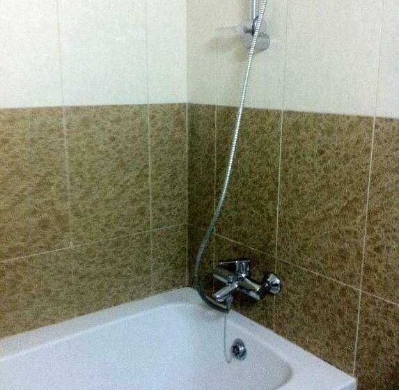 חדר סטנדרט, Veronica