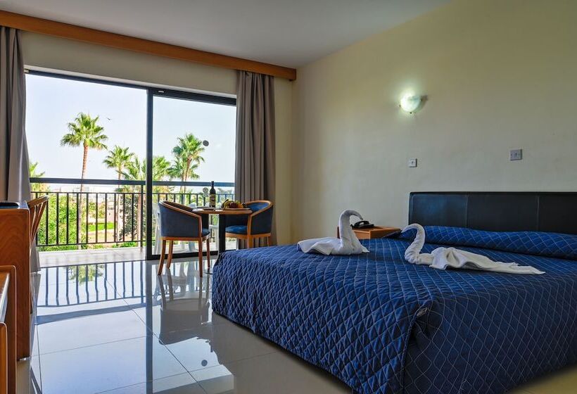 חדר סטנדרט, Veronica