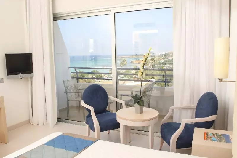 اتاق اساندارد با چشم‌انداز جانبی به دریا, Vrissiana Boutique Beach