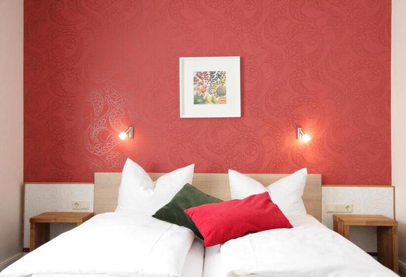 اتاق استاندارد با تخت دوبل, Wilhelm Busch