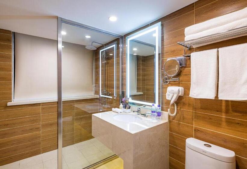 سوییت سوپریور, Novotel Beijing Peace