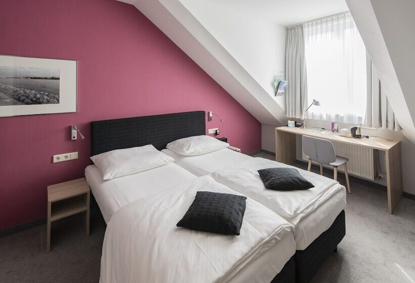 חדר סטנדרט, Aigner