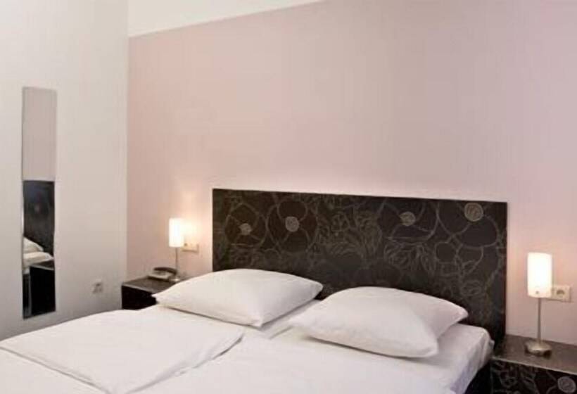 חדר סטנדרט, Aigner