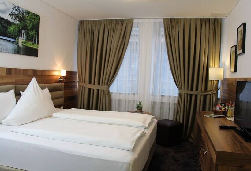 غرفة قياسية, Bayrischer Hof