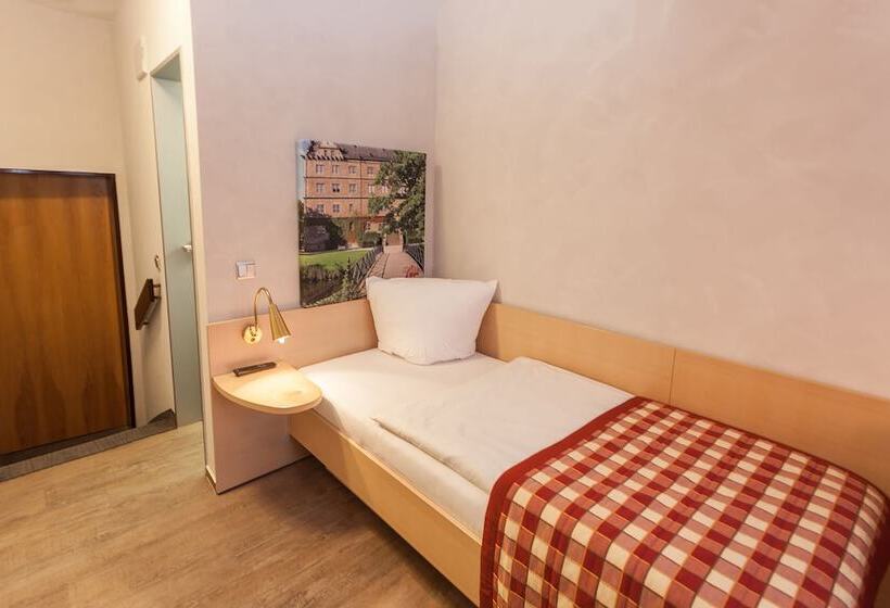 Номер Стандарт Индивидуальный, Centro Hotel Goya Wolfsburg, Trademark Collection By Wyndham