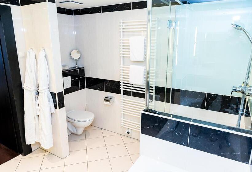 اتاق استاندارد, Kaiserhof