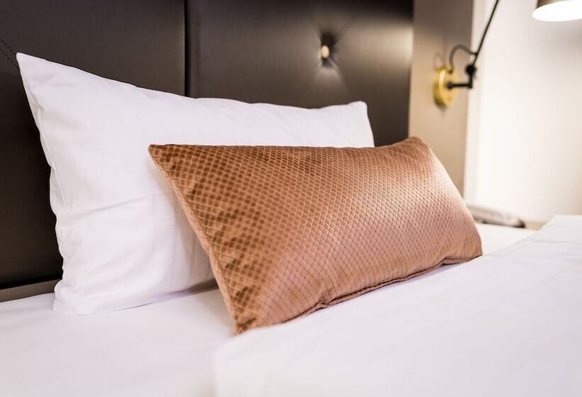 اتاق استاندارد یک نفره, Kaiserhof