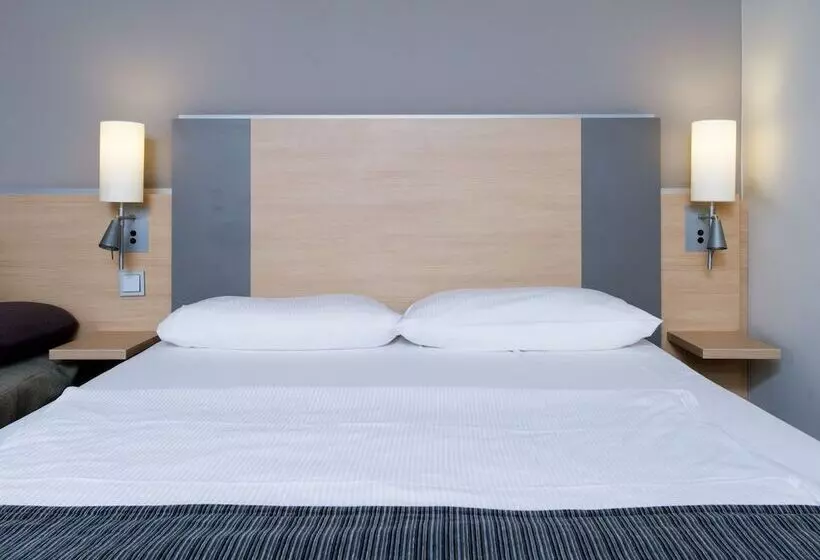 اتاق استاندارد, Mercure Hotel Düsseldorf Neuss