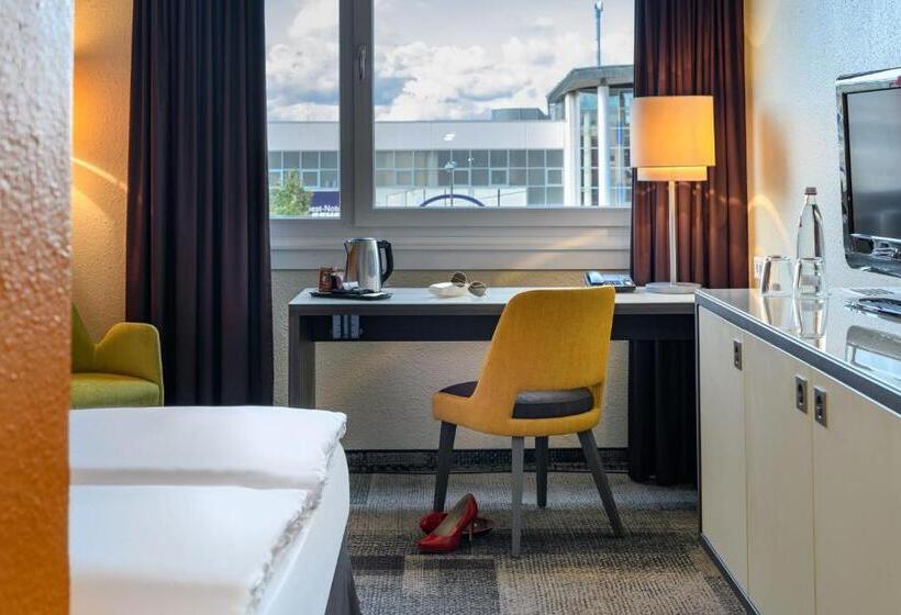 غرفة قياسية, Mercure Hotel Köln West