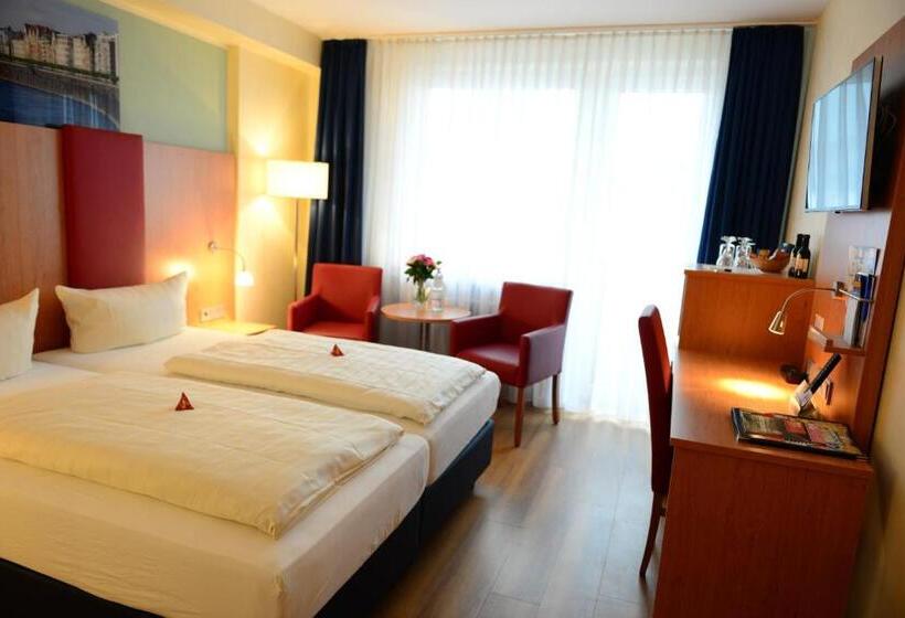 バルコニー付きシングルスタンダードルーム, National Dusseldorf