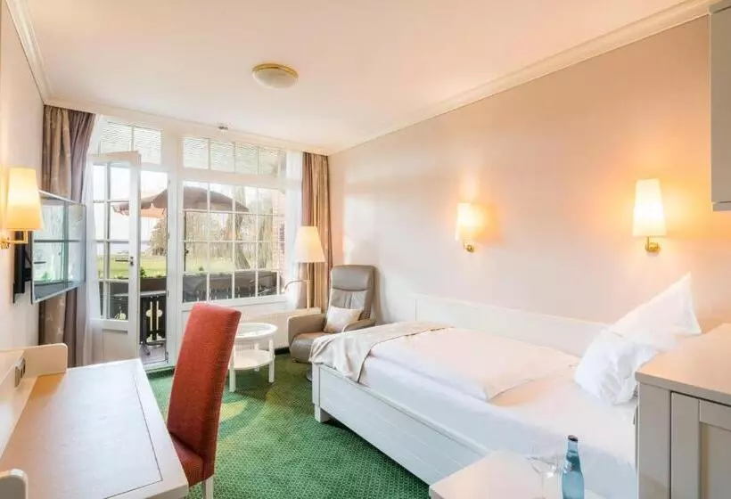 Standard Single Room, Romantik Hotel Jagdhaus Eiden Am See