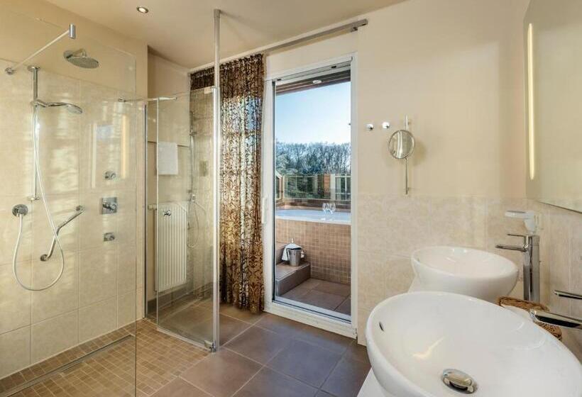 带按摩浴盆的套房, Romantik Hotel Jagdhaus Eiden Am See