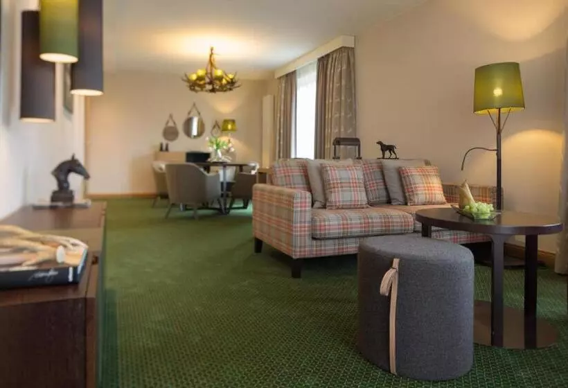 Suite with Hot Tub, Romantik Hotel Jagdhaus Eiden Am See