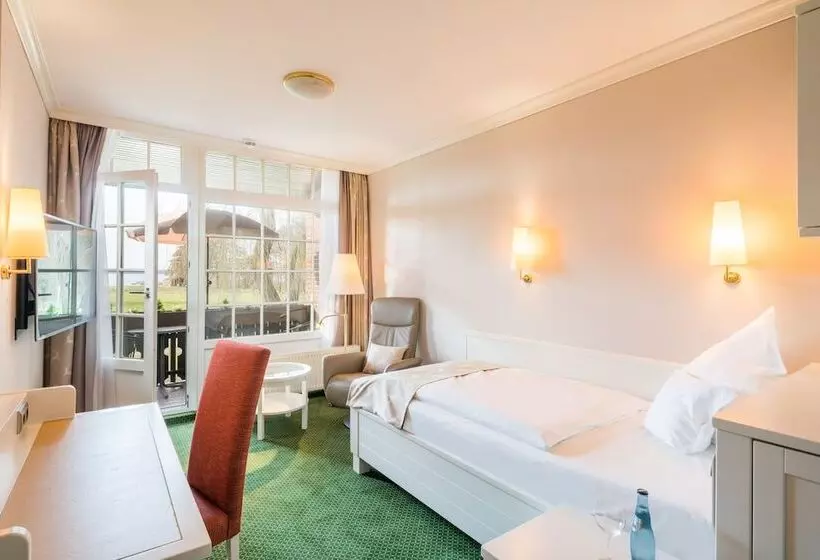 Standard Single Room, Romantik Hotel Jagdhaus Eiden Am See