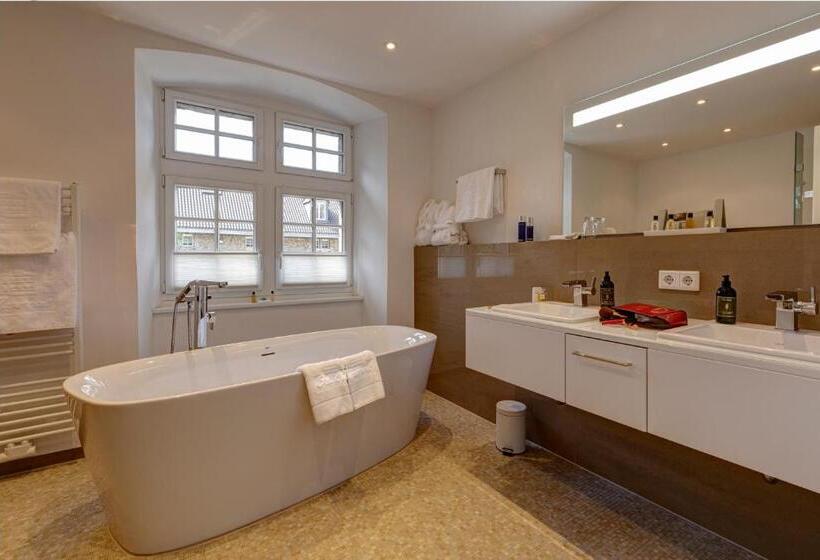 ジュニアスイート, Schlosshotel Hugenpoet