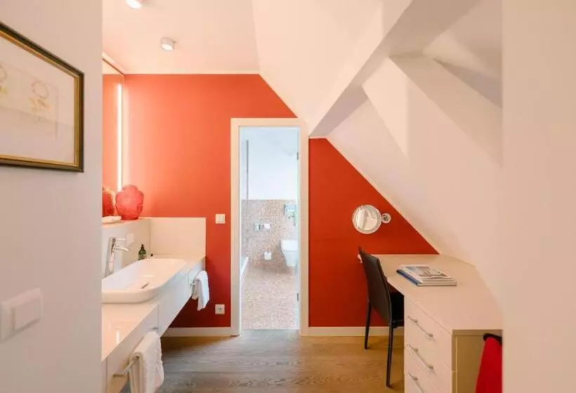 Standard Yhden Hengen Huone, Schlosshotel Hugenpoet
