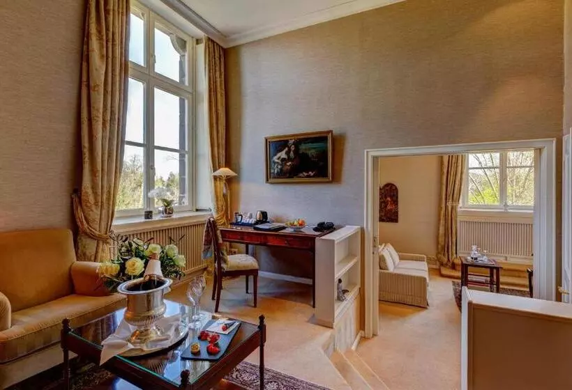 Sviitti, Schlosshotel Hugenpoet