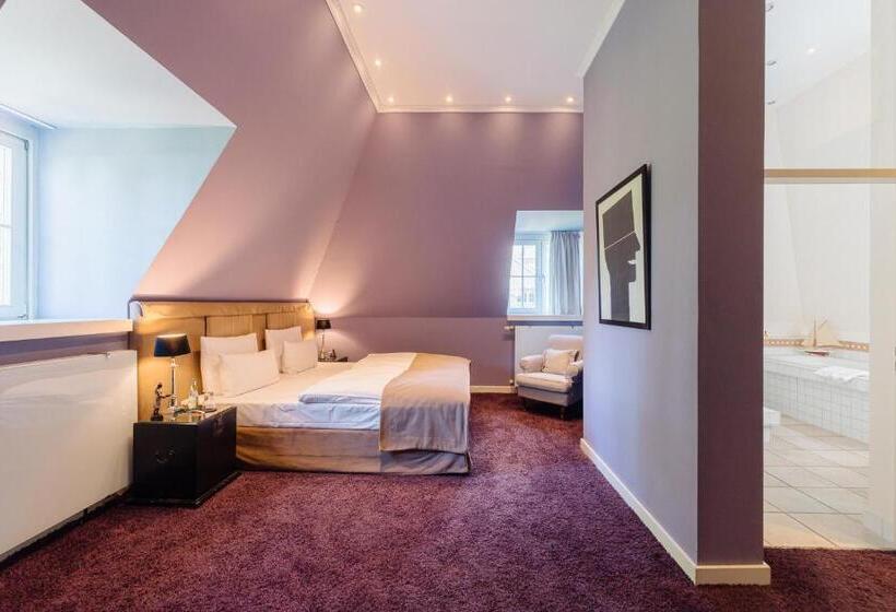 ビラホテル１ベッドルーム, Schlosshotel Hugenpoet