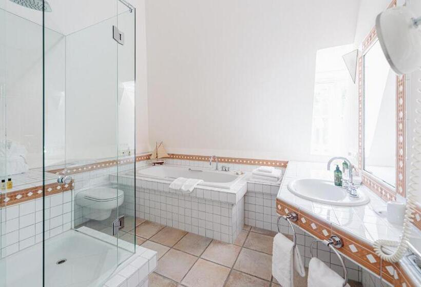 ビラホテル１ベッドルーム, Schlosshotel Hugenpoet