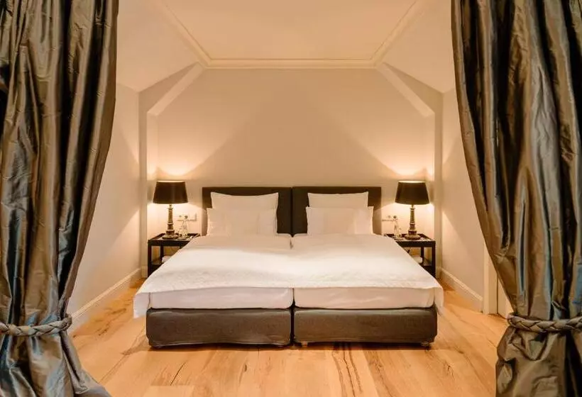 Juniorsviitti, Schlosshotel Hugenpoet