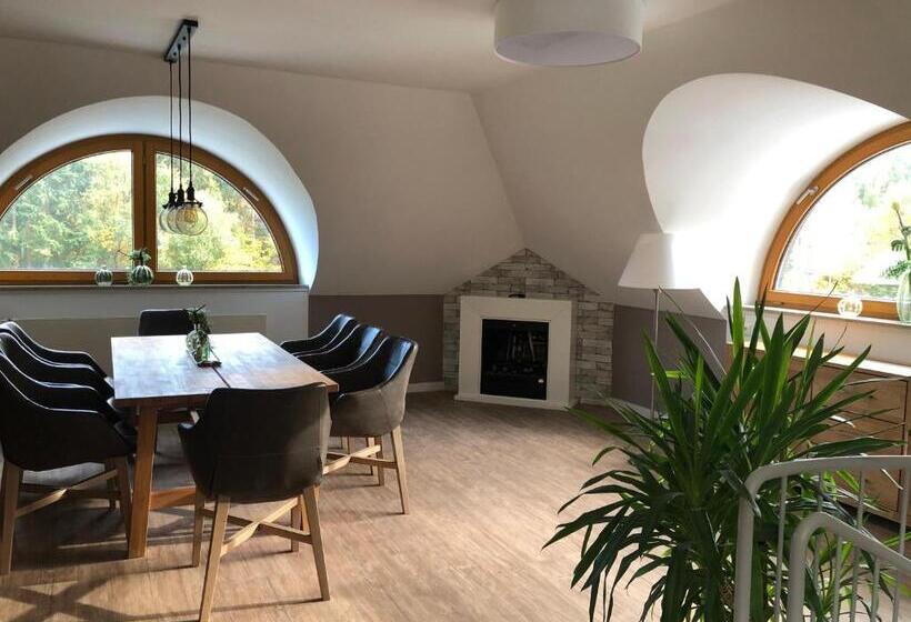 جناح, Sporthotel Fuchsbachtal