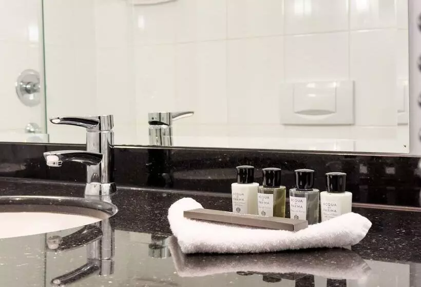 اتاق سوپریور, Steigenberger Icon Parkhotel Düsseldorf