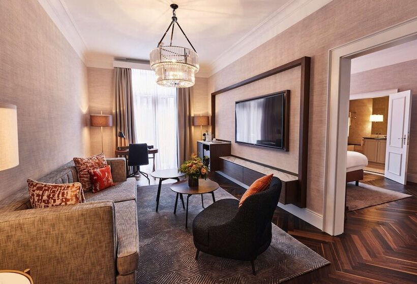 جناح ديلوكس, Steigenberger Icon Parkhotel Düsseldorf