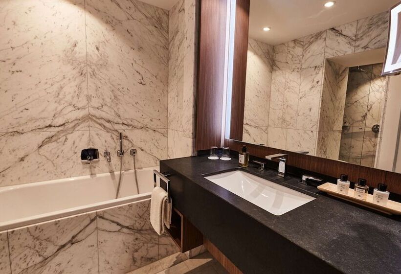 小型套房, Steigenberger Icon Parkhotel Düsseldorf