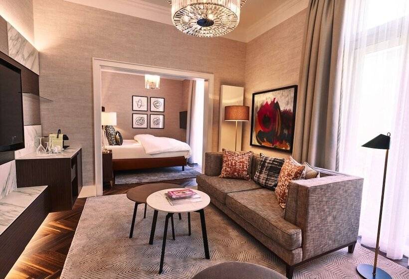 سوییت جونیور, Steigenberger Icon Parkhotel Düsseldorf