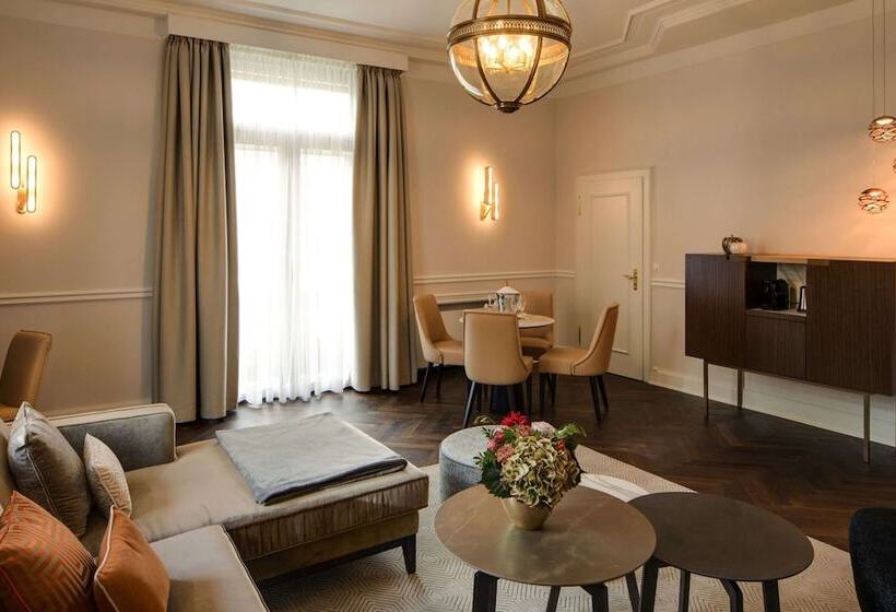 Президентский Люкс, Steigenberger Icon Parkhotel Düsseldorf