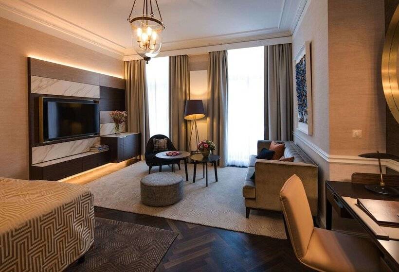 Номер Deluxe, Steigenberger Icon Parkhotel Düsseldorf