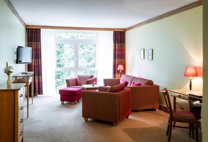 주니어 스위트, Waldhotel Tannenhäuschen