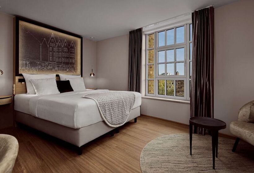 豪华房间, Wasserturm Hotel Cologne, Curio Collection By Hilton