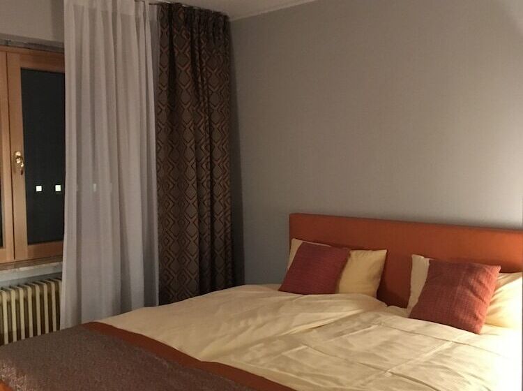 스탠다드 룸, Wittlers